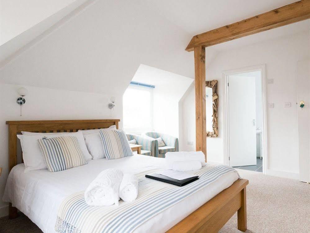 Southern Breeze Lodge - Adults Only Борнмут Экстерьер фото